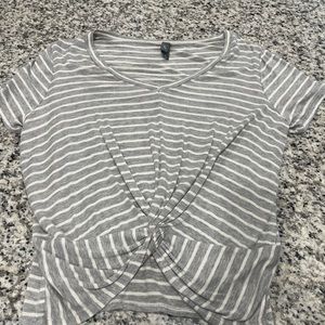 Francesca’s Collection ALYA striped shirt